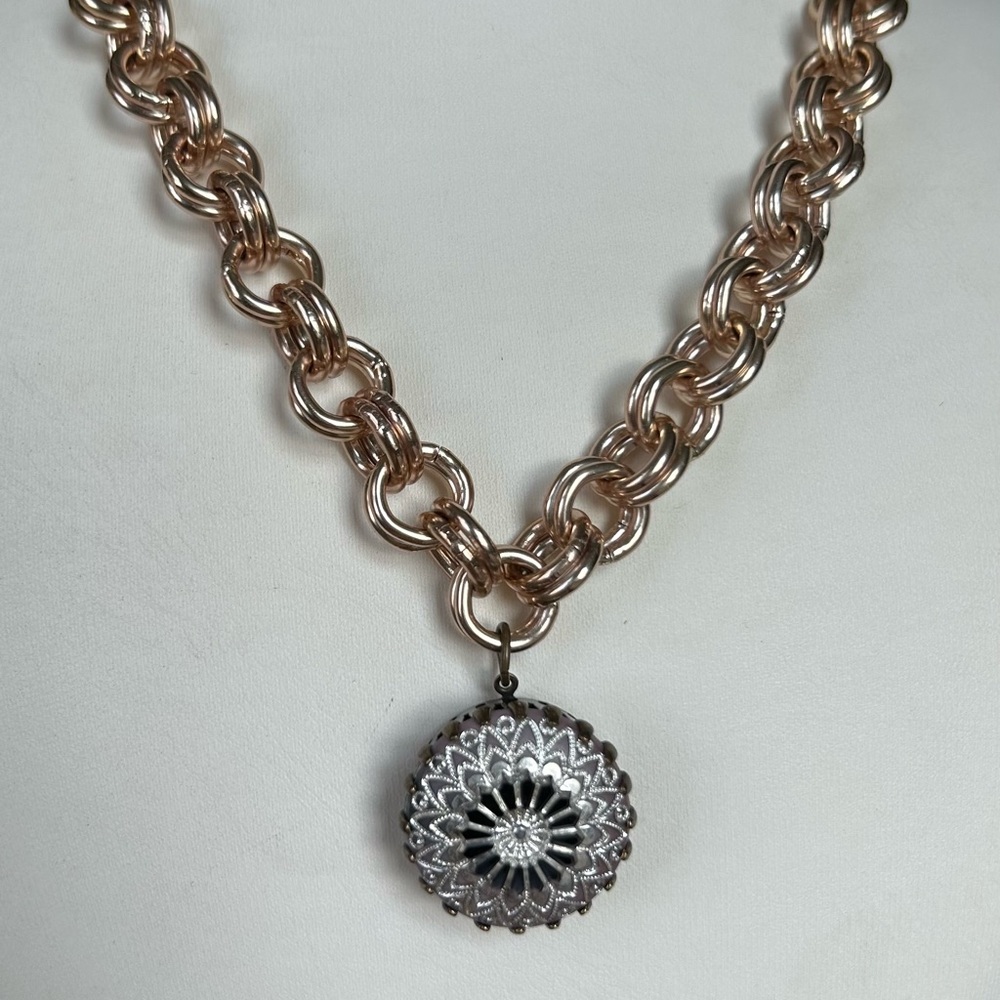 Sabika Soft Focus Luxury medallion necklace